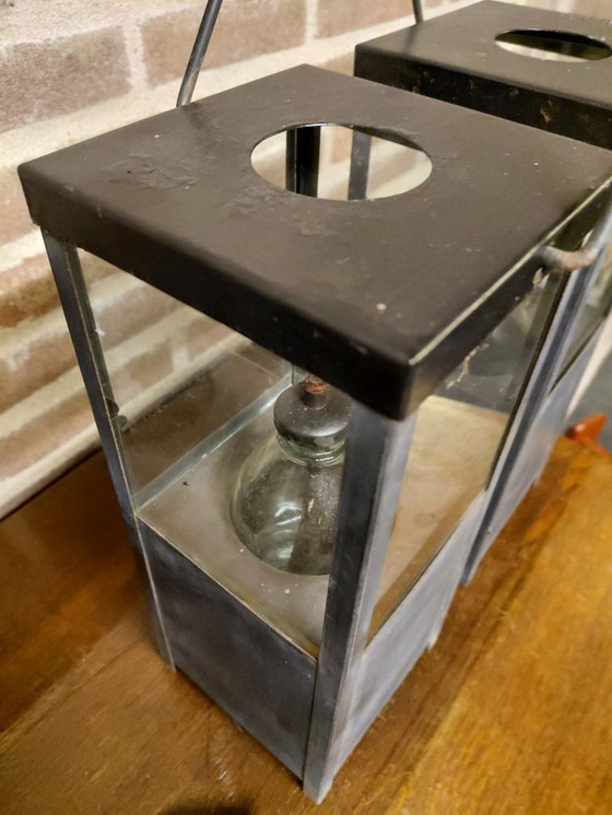 Image 1 of Deux lampes-tempête