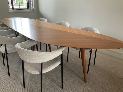 Zu verkaufen Zanotta Tisch und 6 Esszimmerstühle