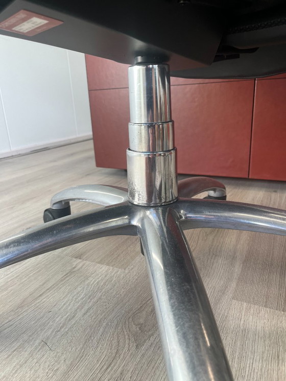 Image 1 of 2x Poltrona Frau „Brief Meeting“ Design-Bürostühle – Emilio Ambasz – Italienisches Design