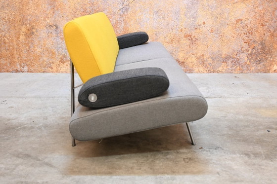 Harvink Armslag Design-Sofa aus Kvadrat Hallingdal-Stoff – 3-5 Sitzer Sofas, Metal (photo 3 of 12)