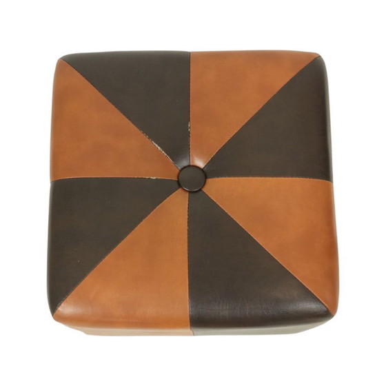 Image 1 of Sgabello quadrato Skai in ecopelle marrone cammello