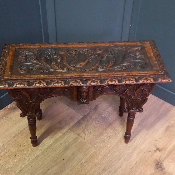 Image 1 of Banco con somier del siglo XIX