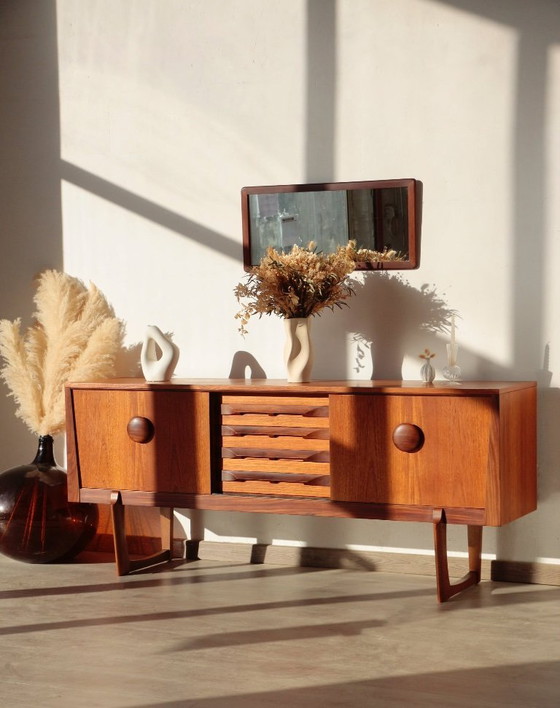 Image 1 of Elliotts of Newbury Teak Dressoir – Mid-Century Design