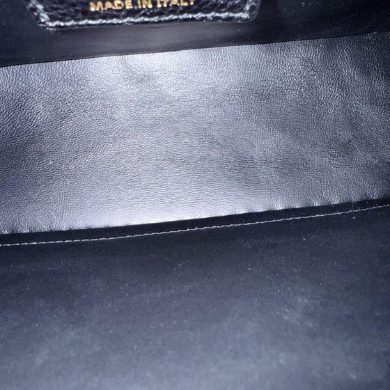 Image 1 of DIOR CARO MEDIUM - CANNAGE KALFSLEER MET NERF, ZWART, GOUDEN BESLAG