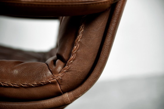 Image 1 of Vintage Mid-Century Danish Modern Brown Leather Adjustable Easy Chair & Ottoman Set from Berg Furniture, 1970s, Set of 2