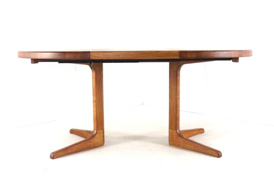 Round Danish 2x extendable solid teak dining table midcentury – Wood (photo 14 of 15)
