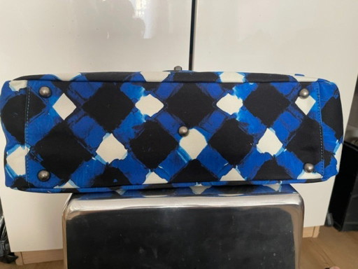 Borsa da viaggio CHANEL XXL in tela stampata, ideale per compagnie aeree.