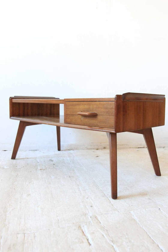 Vintage Tola Coffee Table from G-Plan, 1950s – Coffee table books (photo 4 of 5)