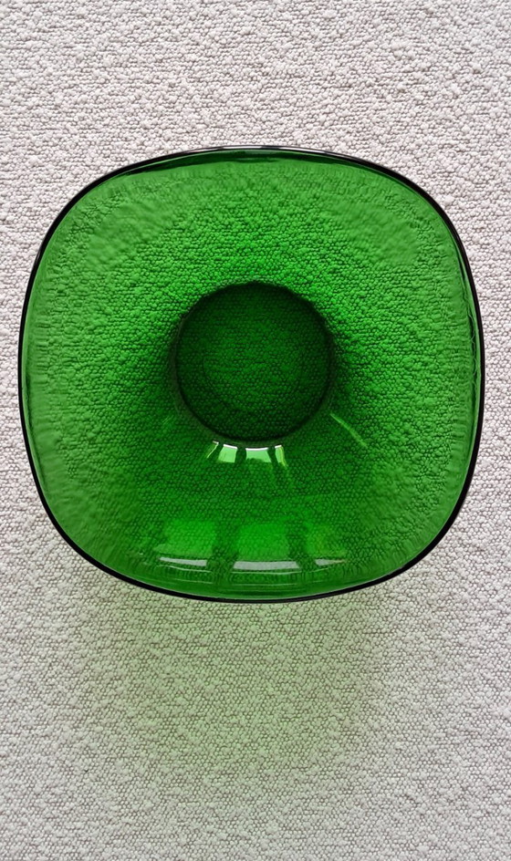 Image 1 of Ciotola da insalata vintage color verde smeraldo, prodotta in Francia.