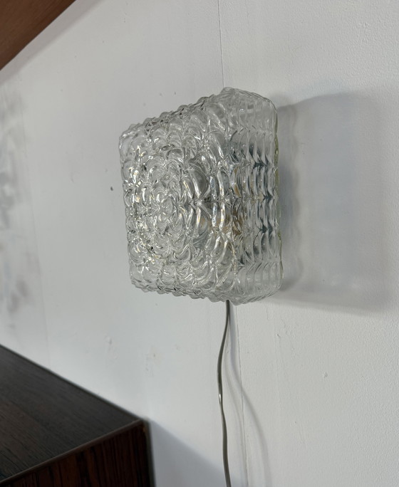 Image 1 of Plafonnier vintage en verre des années 60