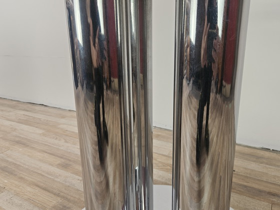 Image 1 of Table en métal vintage avec plateau en verre rond