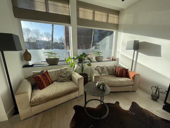 Image 1 of 2 grote Italiaanse fauteuils