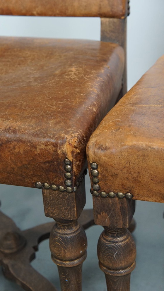 Image 1 of 4 x Sedia da pranzo antica in legno e pelle di pecora