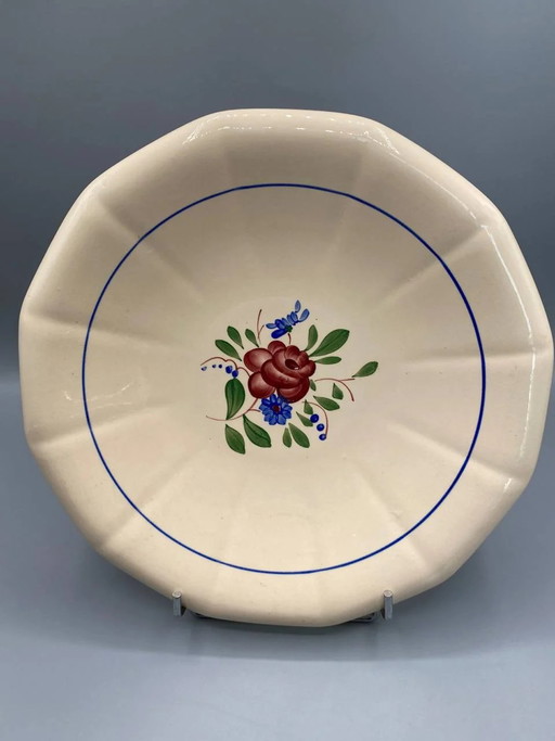 Piatto fondo vintage in terracotta con decorazione rosa dipinta a mano - Digoin Sarreguemines - anni '30-'40