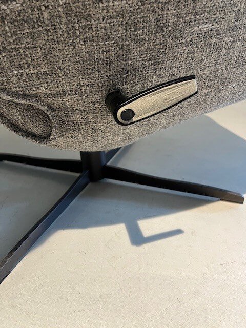 Image 1 of Poltrona reclinabile Jori Daydreamer Lounge con pouf