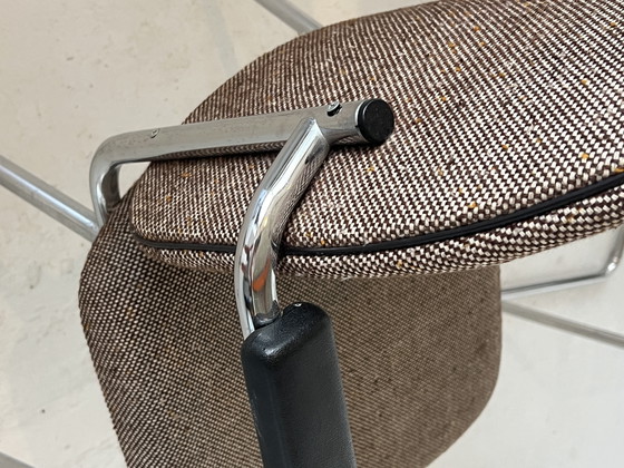 Image 1 of Retro Gispen / Ahrend Stijl Conferentiestoel – Bruin Gemêleerd & Chroom
