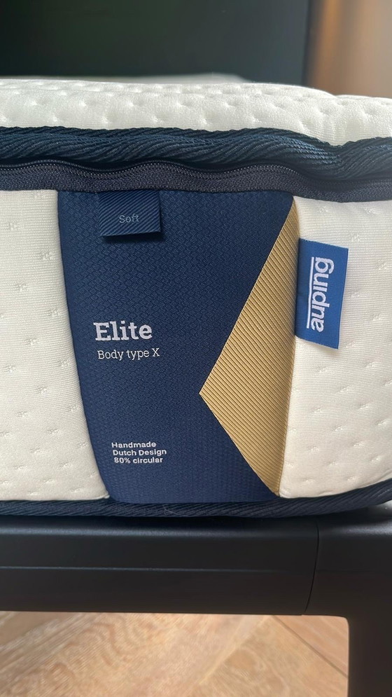 Image 1 of Auping bj 2023 elec bleu nuit 200x200