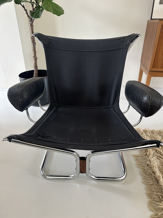 Image 1 of Fauteuil à oreilles par Harald Relling Westnofa