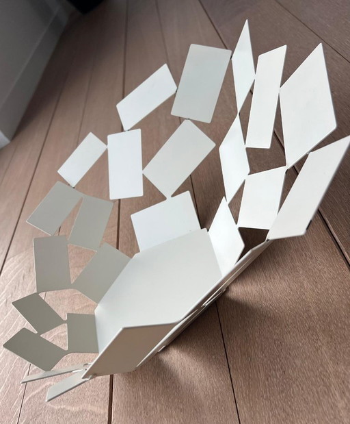 Cuenco grande blanco Alessi y 2 pequeños a juego, 1 blanco y 1 negro