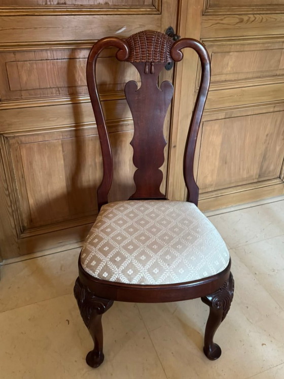 Exclusieve klassieke eetkamer set – Massief mahonie – Uitschuifbare tafel met 10 stoelen + vitrinekast (photo 19 of 19)