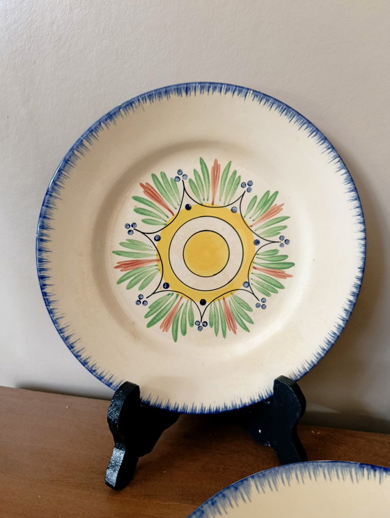 Image 1 of 4 piatti antichi in stile bretone della manifattura Longchamp/Francia