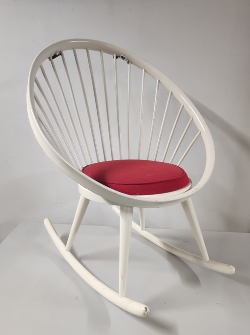 Rara sedia a dondolo Circle - design Yngve Ekström