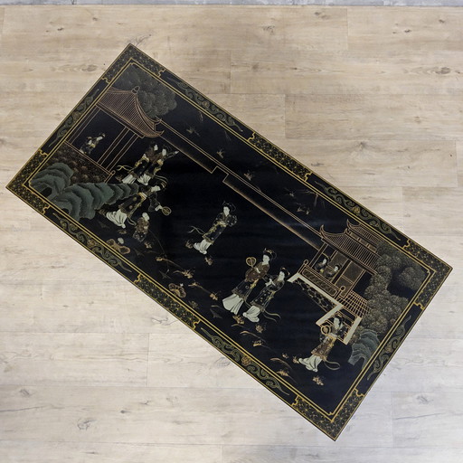 Vintage chinesischer Couchtisch / orientalischer Couchtisch (Lackmöbel) Chinoiserie / traditionelle Szene