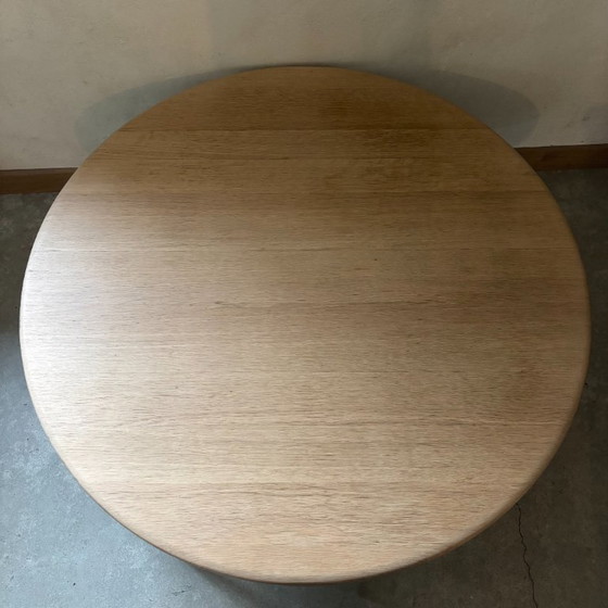 Image 1 of Mesa de centro de madera