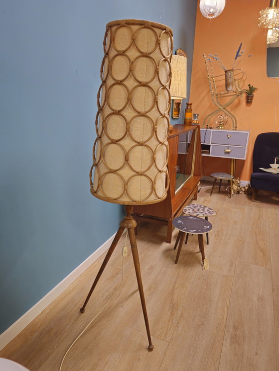 Image 1 of Vintage Vloerlamp Hout, Stof & Rotan Staande Lamp