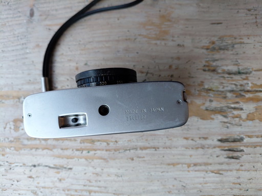 Fotocamera compatta vintage Olympus Pen EE-2 Half-Frame