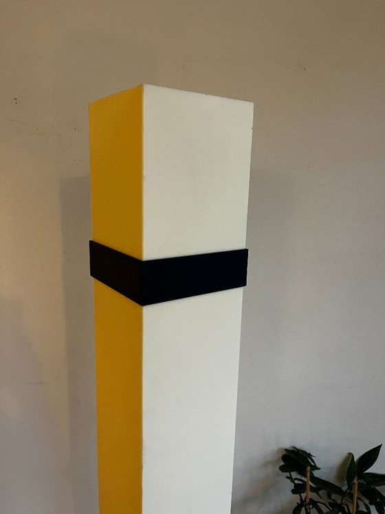 Image 1 of Stehlampe aus Plexiglas