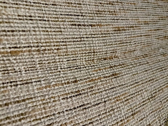 Image 1 of Sofá George Linteloo de 2,5 plazas, estructura de bouclé blanco crema.