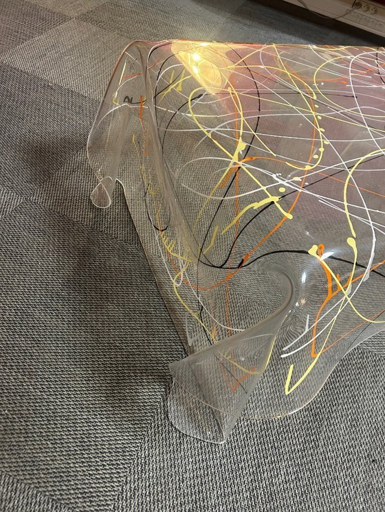 Image 1 of Taschentuchtisch mit Graffiti, 1980