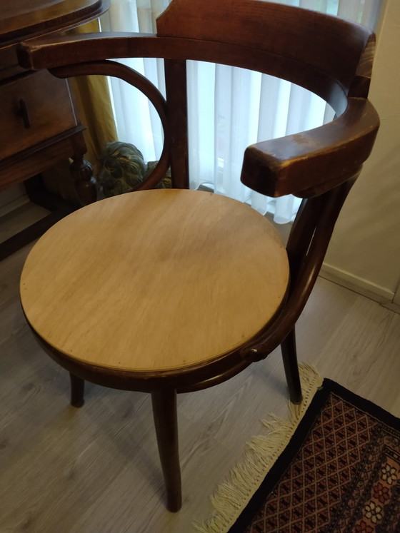 Image 1 of Chaise de café ou chaise de bureau Thonet numéro 233