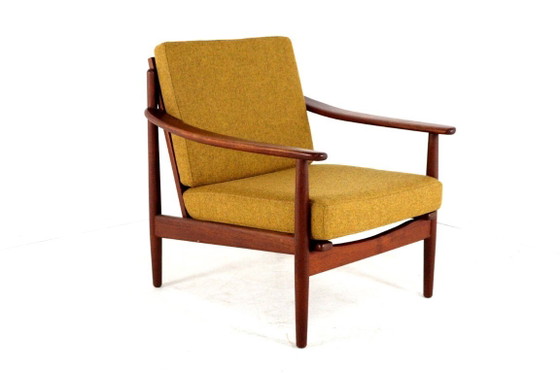 Image 1 of Vintage fauteuil  'Bamberg' nieuw gestoffeerd