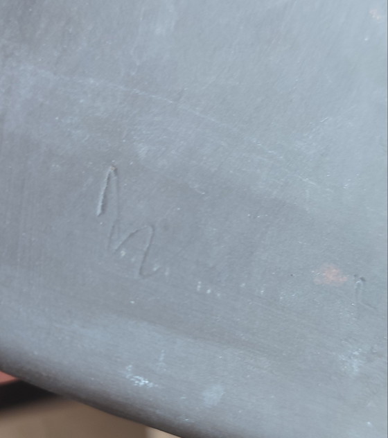 Image 1 of Grande ciotola in gres (firmata) proveniente da una manifattura francese, risalente agli anni '60-'70.