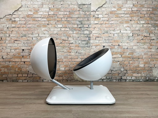 Artifort Globus