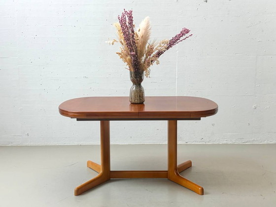 Image 1 of Eleganter Lübke Ausziehtisch aus Kirschholz – zeitloses Design und hochwertige Verarbeitung
