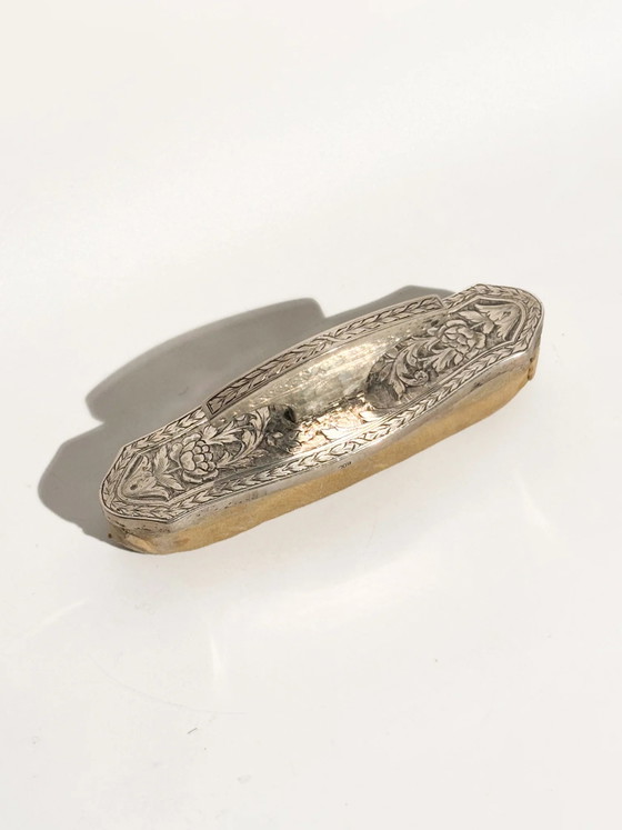 Polissoir à ongles ancien en argent 800, fin du XIXe siècle – Objets déco, Leather, Suede (photo 2 of 7)