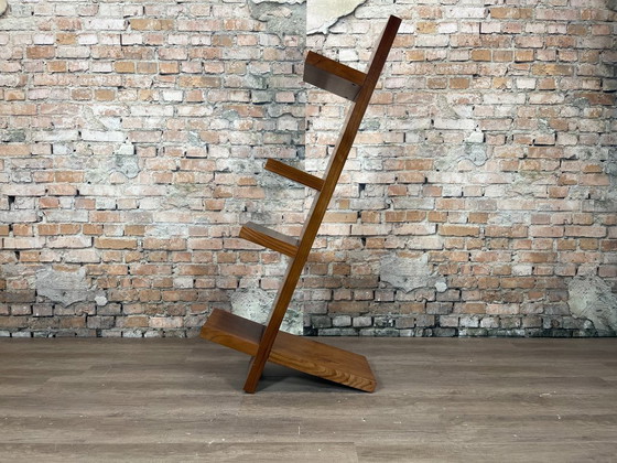 Libreria Inclinata di Design - Legno | Mid Century, Librerie, Marrone, Minimalisme (foto 2 di 5)