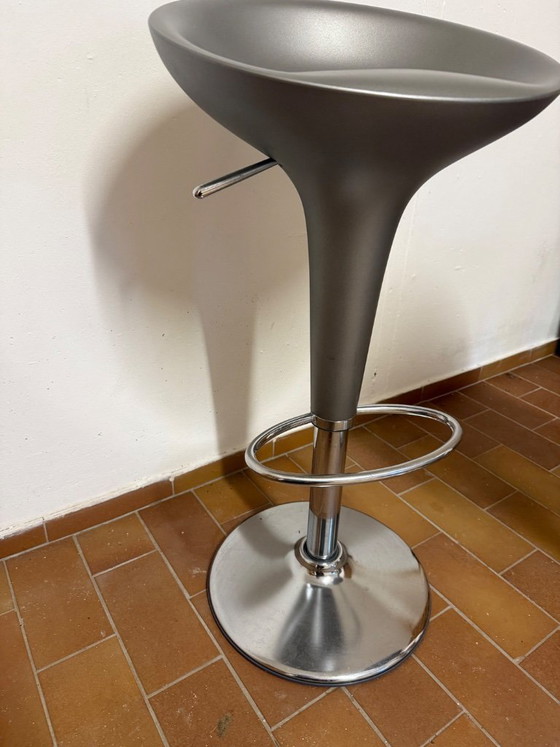 Image 1 of 3 Magis barkrukken, antraciet