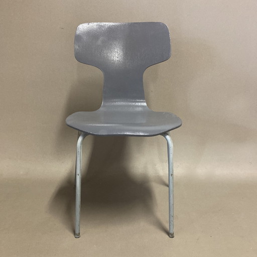 Chaise Modèle 3123 Enfant Arne Jacobsen