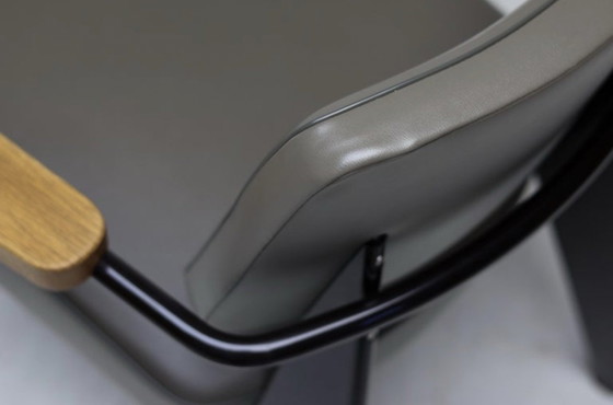 Vitra Jean Prouvé Direction Fauteuil – G-Star RAW | Rare First Edition #879 – Poltrone, Alluminio, Pelle (photo 9 of 14)