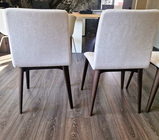 Image 1 of 4 chaises mod Doris Giellesse