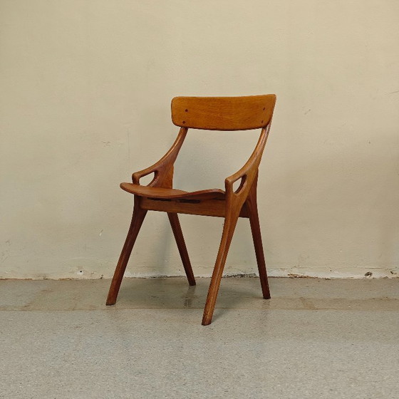 Image 1 of Vintage Arne Hovmand Olsen eetkamer stoel