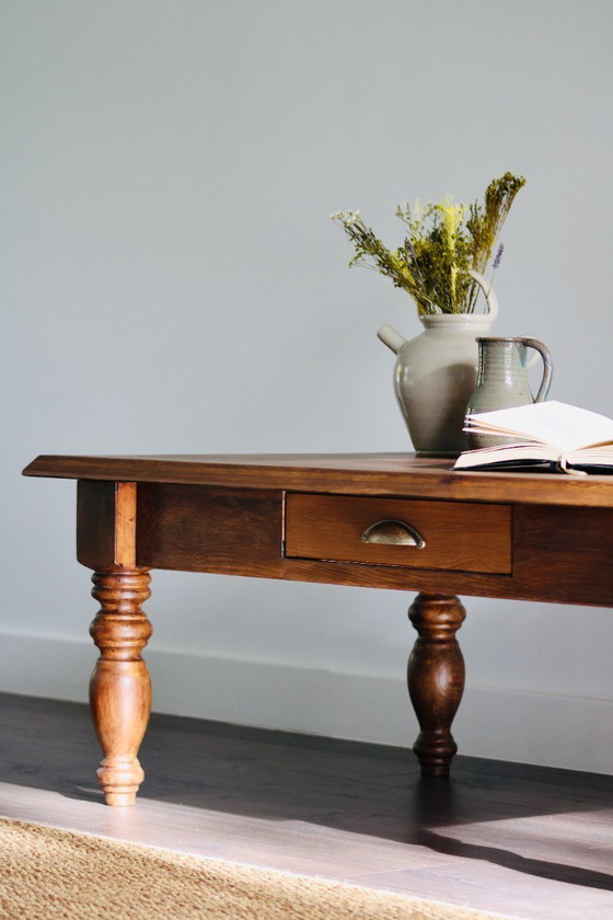 Image 1 of Table basse en pin massif