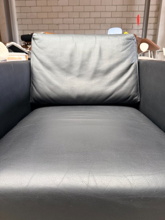 Image 1 of Vitra Park swivel armchair