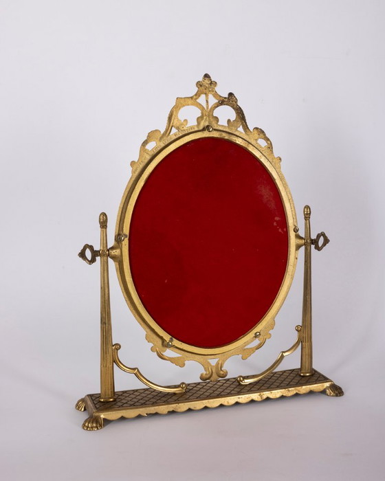 Vintage Italiaanse gedecoreerde messing tafelspiegel uit de jaren 60. – Brass (photo 14 of 15)