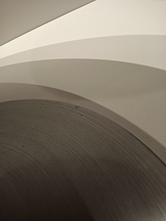 Image 1 of Opal Mobel Tulip Beistelltisch