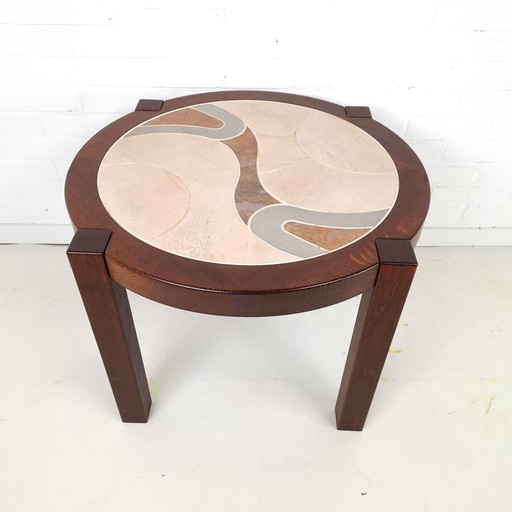 Vintage coffee table Haslev round Danish design